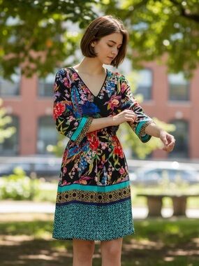 Dream Daily mixed print V-neck flowy shift dress
